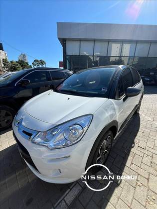 CITROËN C3 1.6 VTI 120 FLEX URBAN TRAIL EAT6 CITROËN C3 1.6 VTI 120 FLEX URBAN TRAIL EAT6